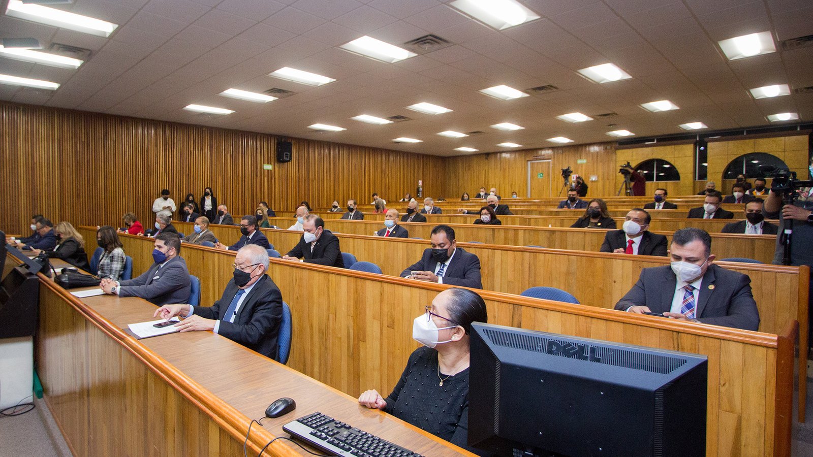 foto 2 modelo hibrido 09 01 2022