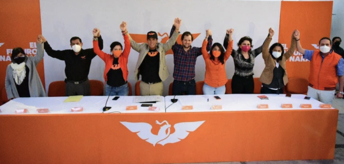roberto-palazuelos-registra-aspirante-precandidato-gobierno-quintana-roo-mc-movimiento-ciudadano-2-21012022-700x335