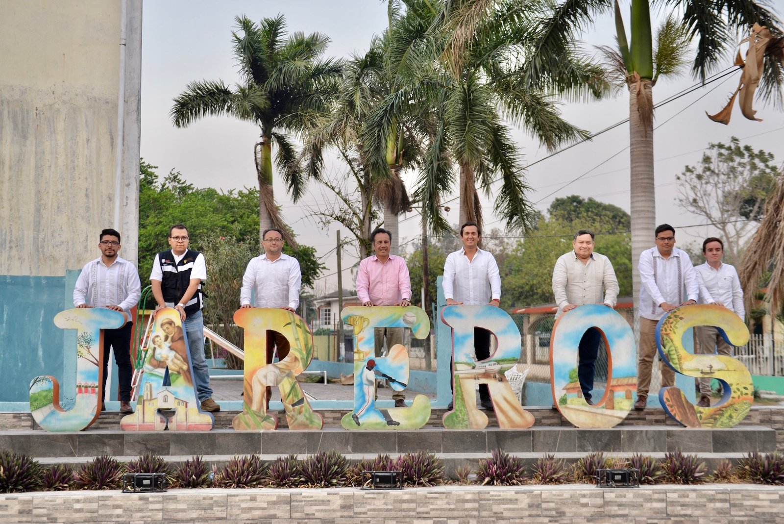 LA GLORIA-JAREROS (3)