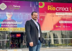 photo_5109774046215645923_y