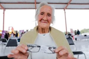 ea02e846-59e5-42b7-a720-e255ba6084bc