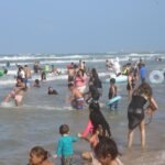 Tres de cada 10 visitantes en Playa Miramar son de Nuevo León