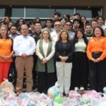 UAT lleva sonrisas a la niñez con entrega de juguetes en escuelas del sur de Tamaulipas